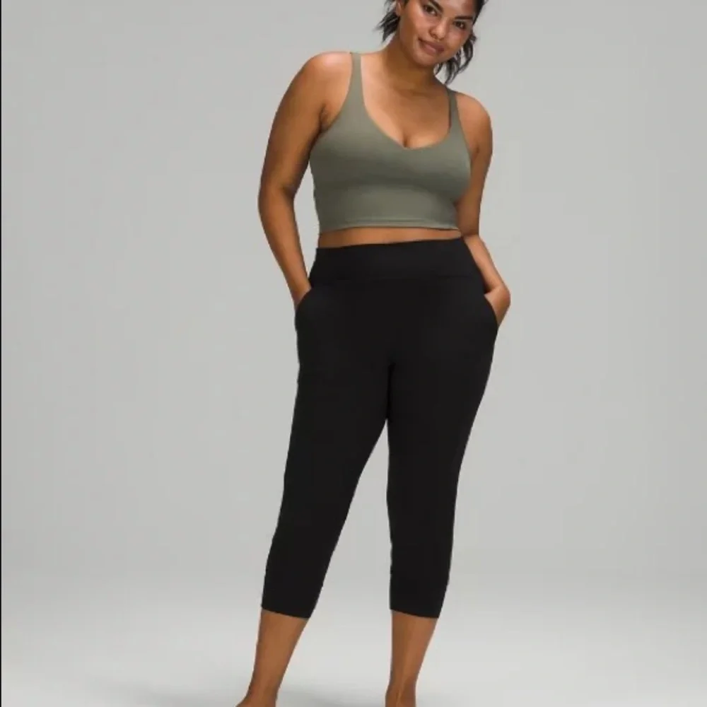 lululemon Align™ Jogger Crop Black Size 12 - Picture 12 of 12